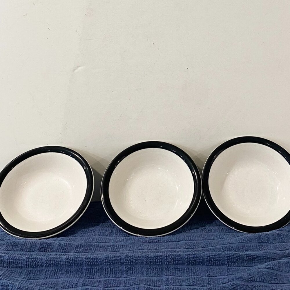 Ranmaru Tuxedo 3 Coupe Soup Cereal Bowls White Black Rim 6.75 " Vintage 80s-90s